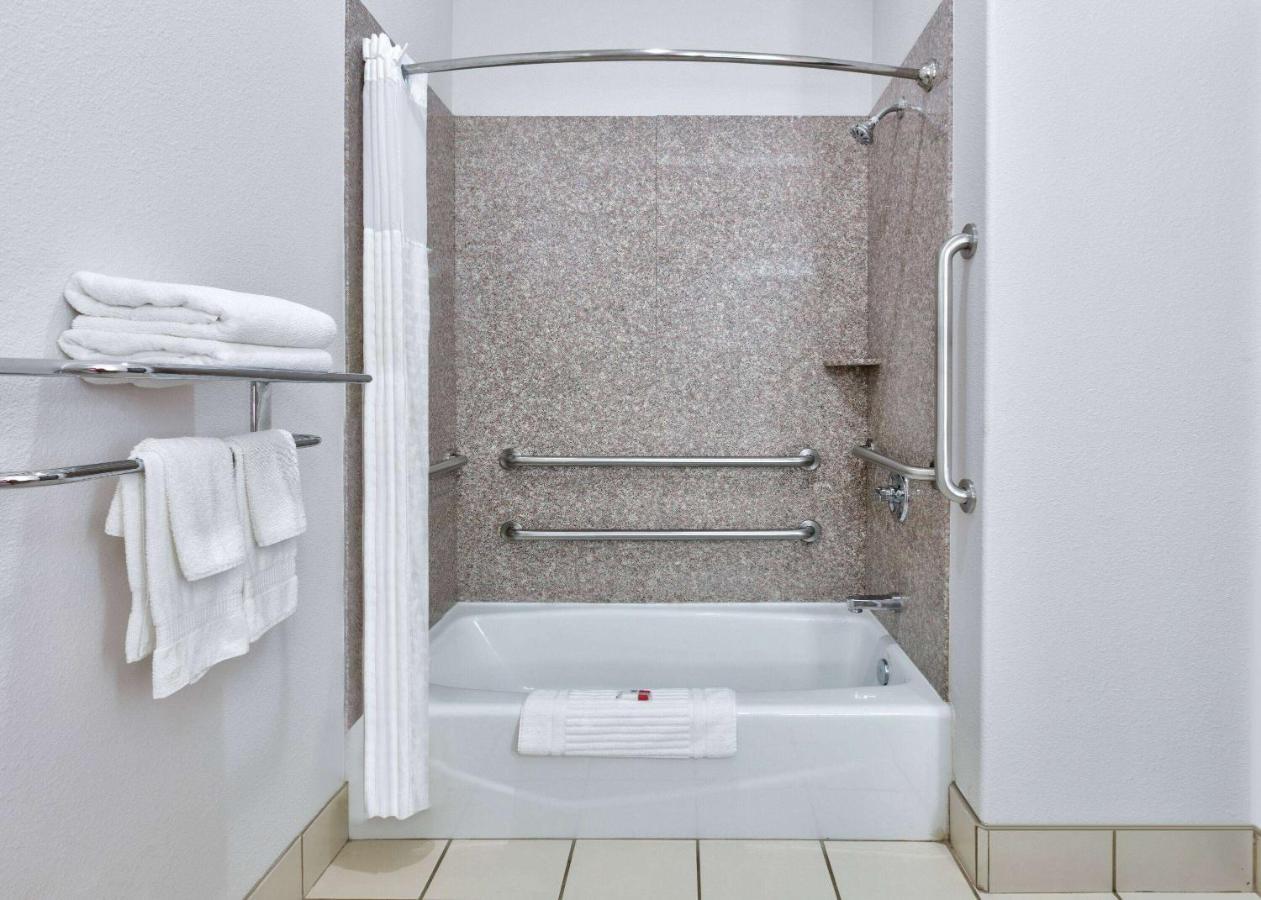 Baymont Inn & Suites By Wyndham Glen Rose Luaran gambar